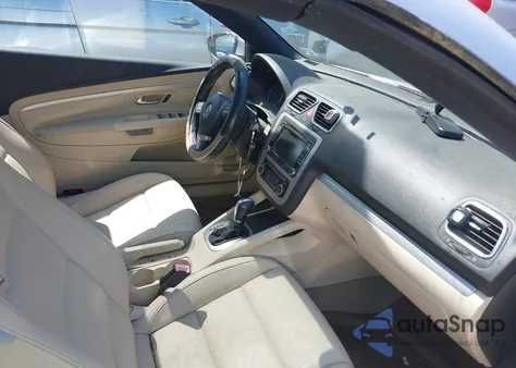 2012 Volkswagen Eos Komfort из США, поврежденный, VIN WVWBW7AH8CV001621